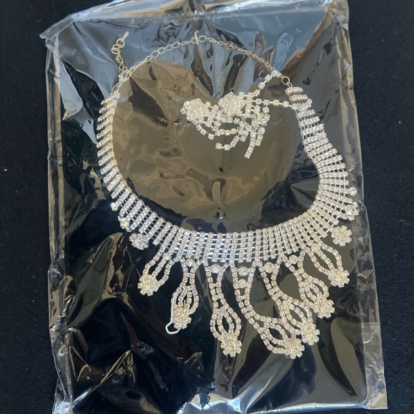 Rhinestone Necklace with Matching Earrings - Picture 5 of 5